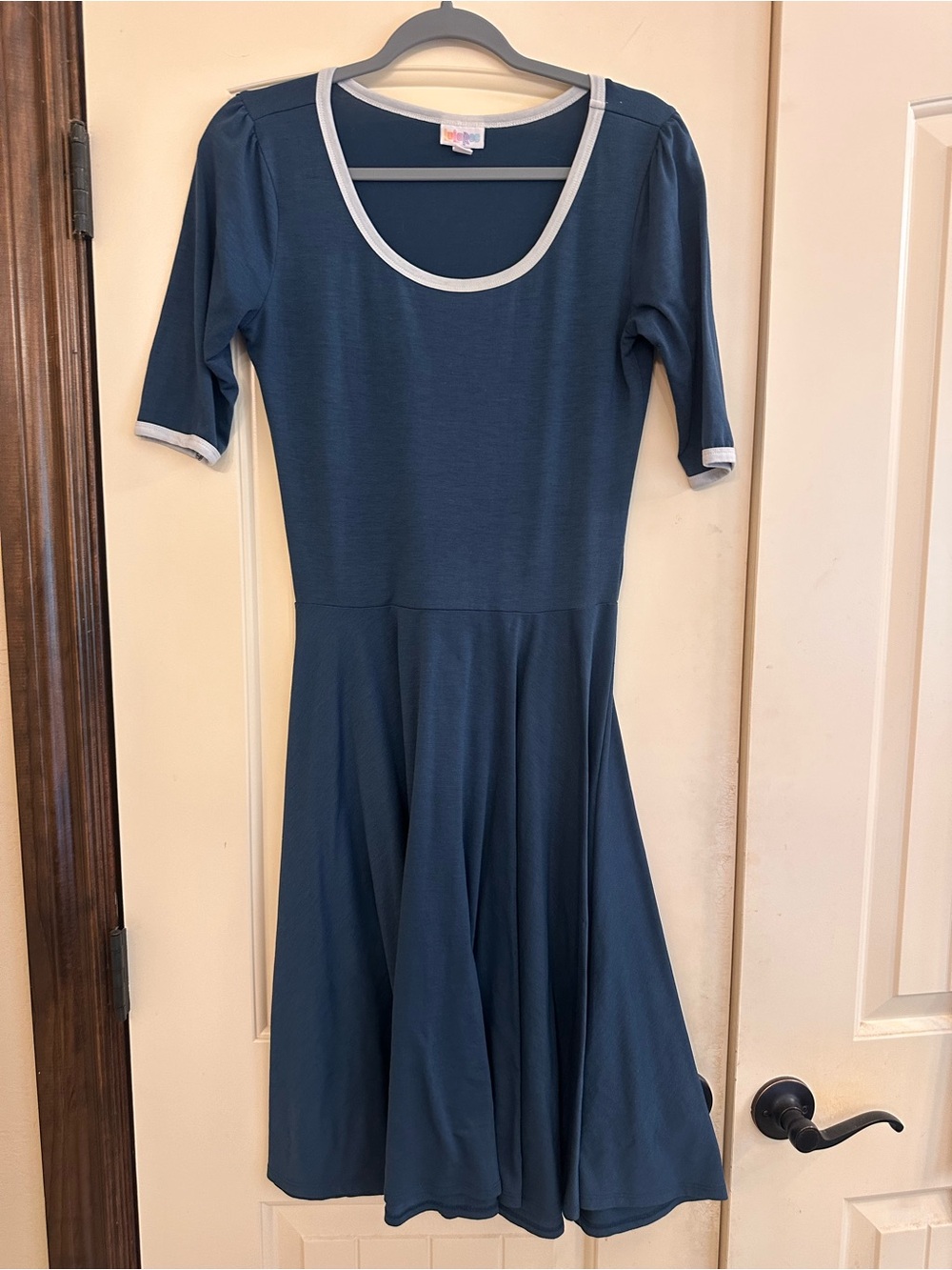 Classic Navy Fit-and-Flare Dress with Contrast Trim